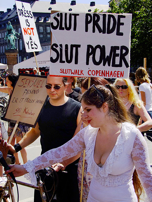 image/slutwalk_copenhagen-382.jpg