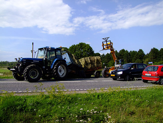 image/traktoruheld-824.jpg
