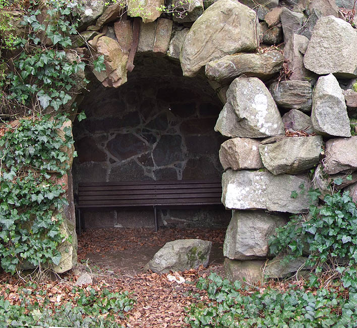 Grotte i parken Sorgenfri slot