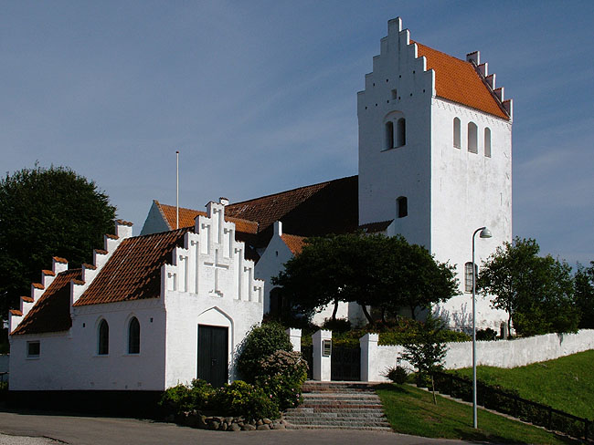 image/faarvejle_kirke-09.jpg