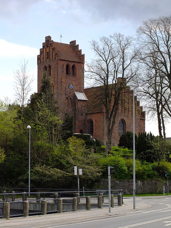 image/lyngby_kirke-541.jpg