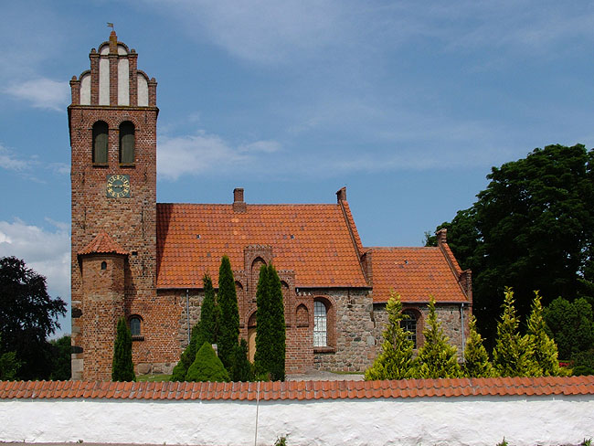 image/skaevinge_kirke-01.jpg