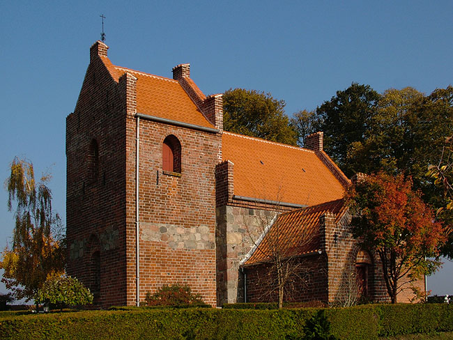 image/slagslunde_kirke-01.jpg