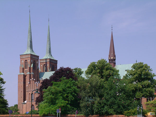 image/roskilde_domkirke-002.jpg