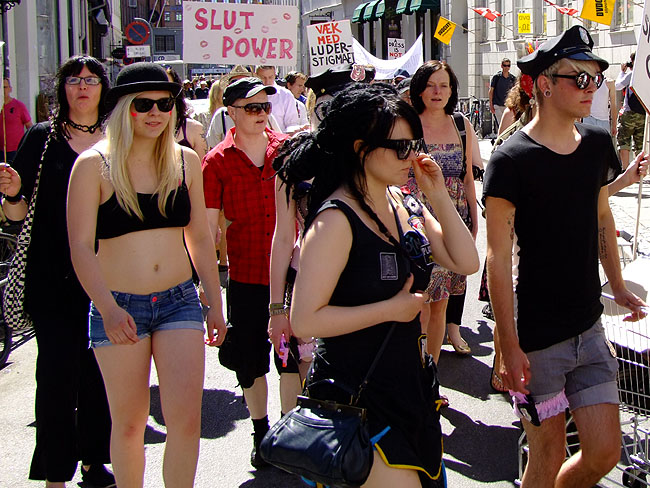 image/slutwalk_copenhagen-308.jpg