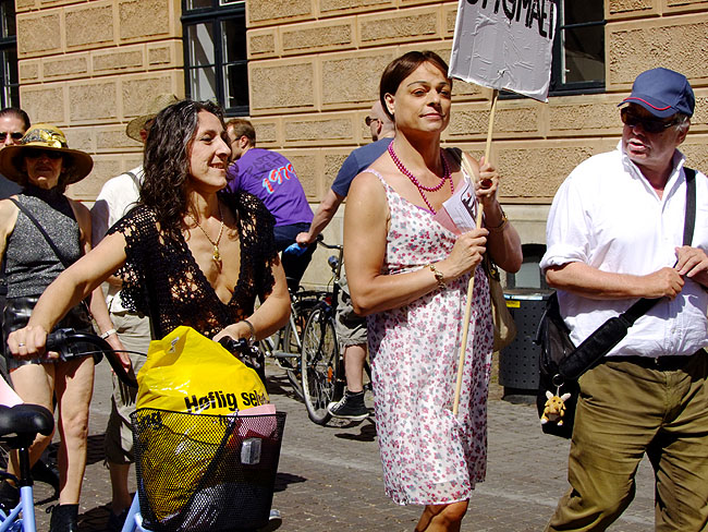 image/slutwalk_copenhagen-339.jpg