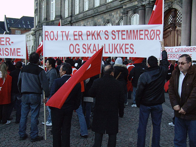 image/tyrkisk_demonstration-11.jpg