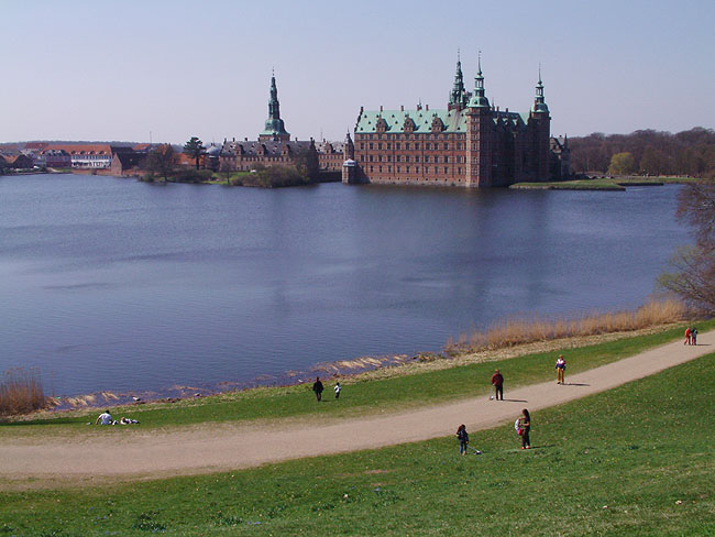 image/frederiksborg_slot-04.jpg