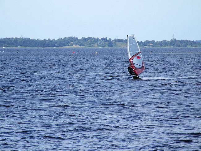 image/windsurfer-445.jpg