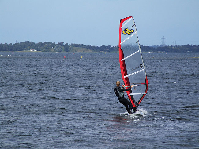 image/windsurfer-471.jpg